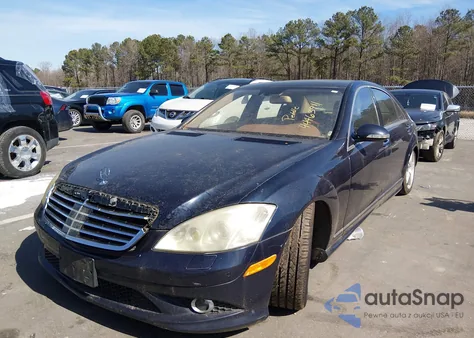 2008 Mercedes-Benz S 550 4Matic из США, поврежденный, VIN WDDNG86X78A226360